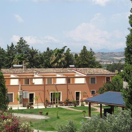 Agriturismo Torre Del Golfo Cropani Esterno foto