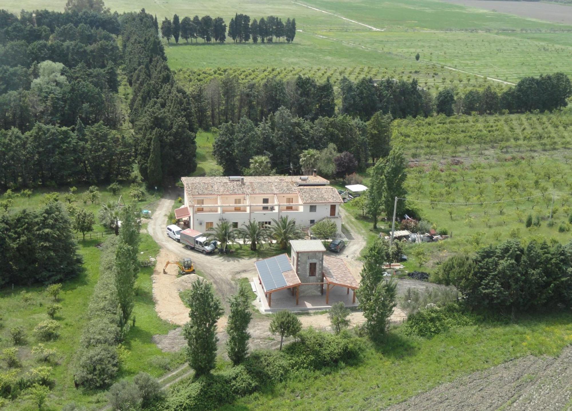 Agriturismo Torre Del Golfo Cropani Esterno foto