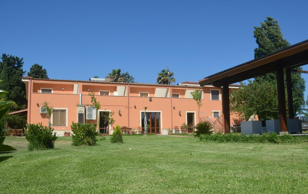 Agriturismo Torre Del Golfo Cropani Esterno foto